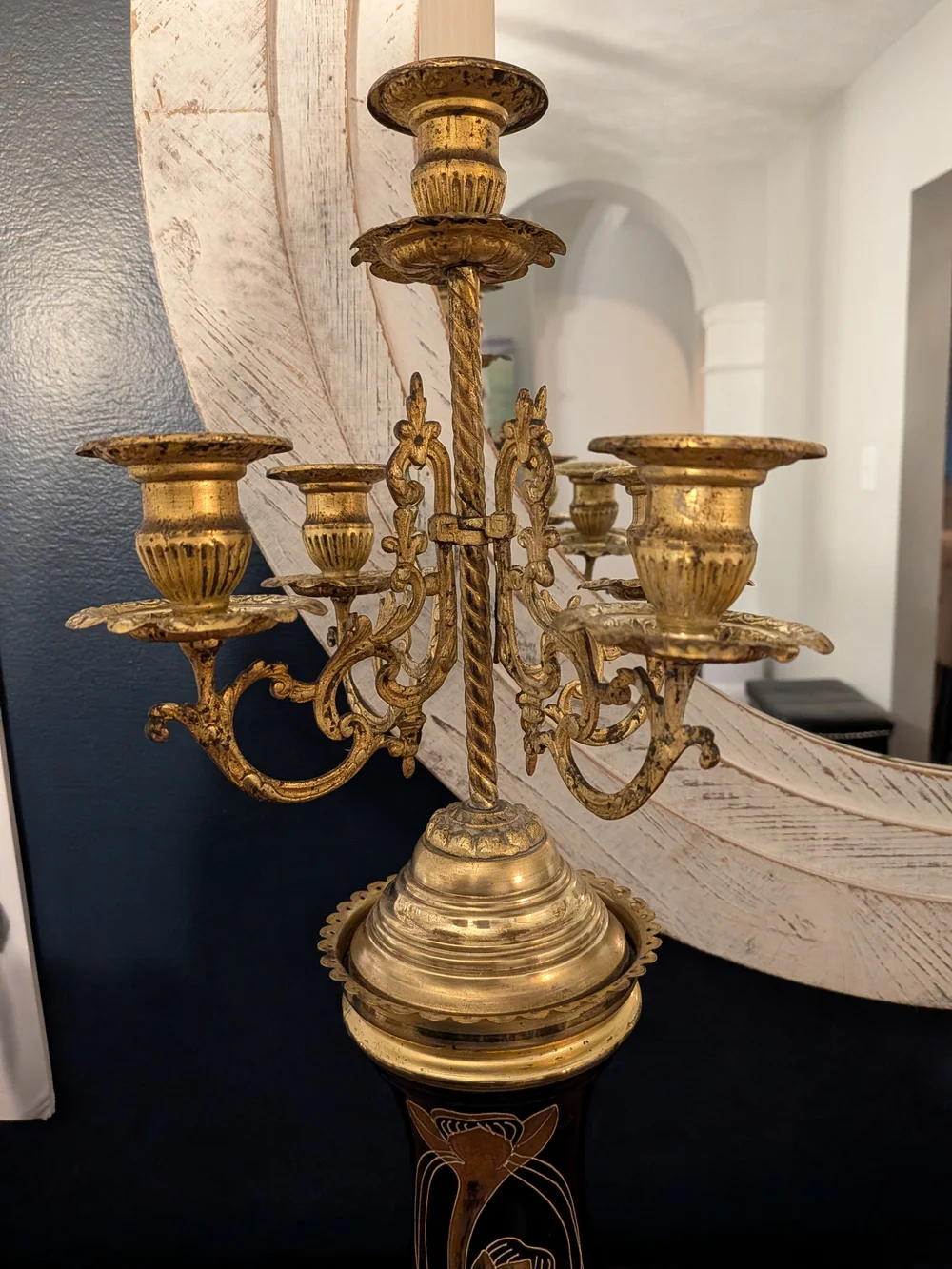 Antique Vintage Mantle Clock/Candleabra  Set

~ French - Circa 1900 ~ - Picture 15 of 15